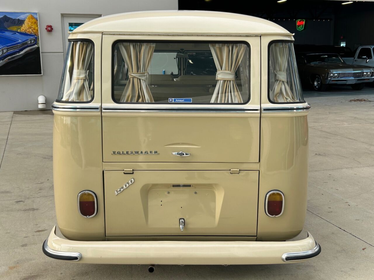 Volkswagen-Type-II-1972-5