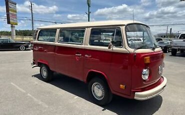 Volkswagen-Van-1979-7