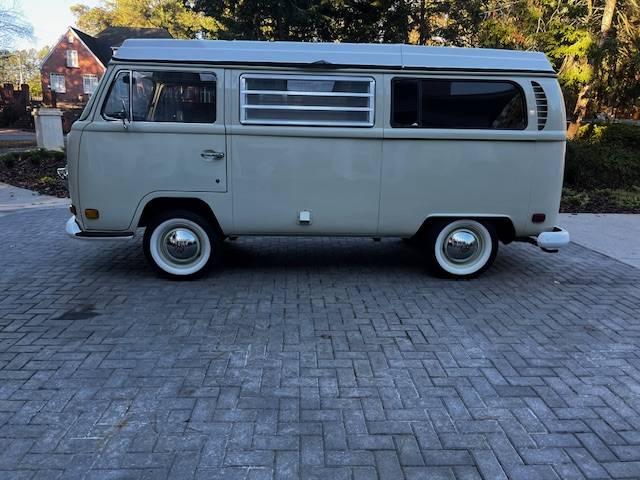 Volkswagen-Vanagon-1970-1