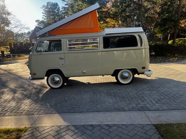 Volkswagen-Vanagon-1970-18