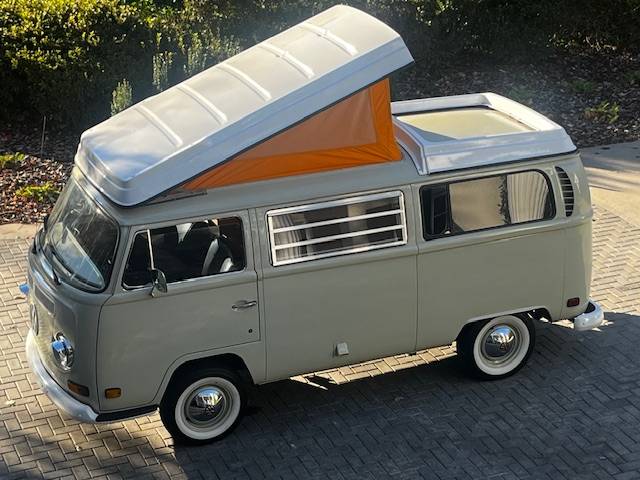 Volkswagen-Vanagon-1970-19