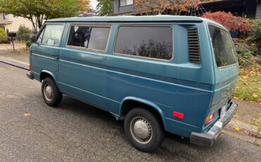 Volkswagen-Vanagon-1985-2