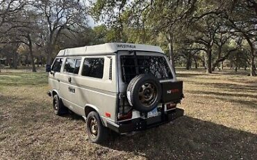 Volkswagen-Vanagon-1987-6