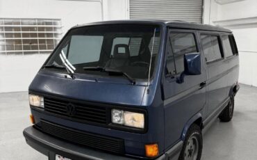 Volkswagen-Vanagon-1990-1