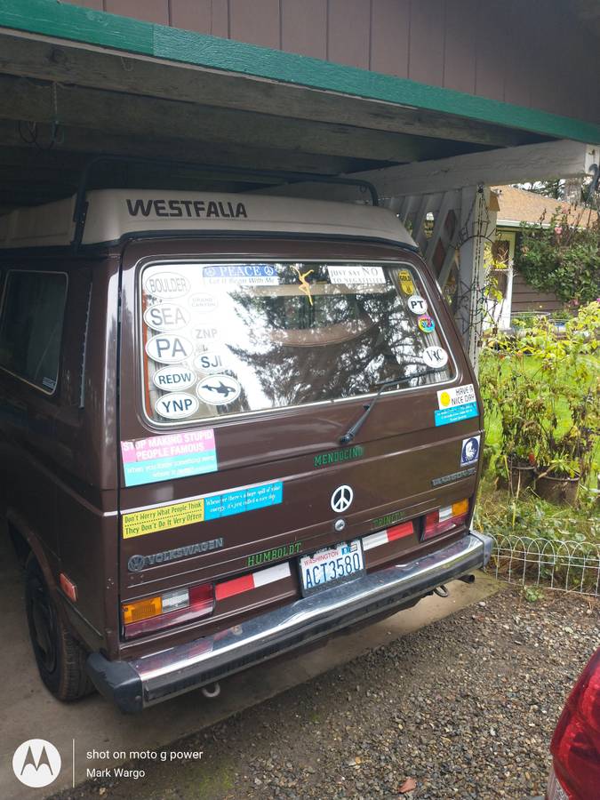 Volkswagen-Vanagon-camper-1985-2