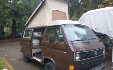 Volkswagen-Vanagon-camper-1985-6