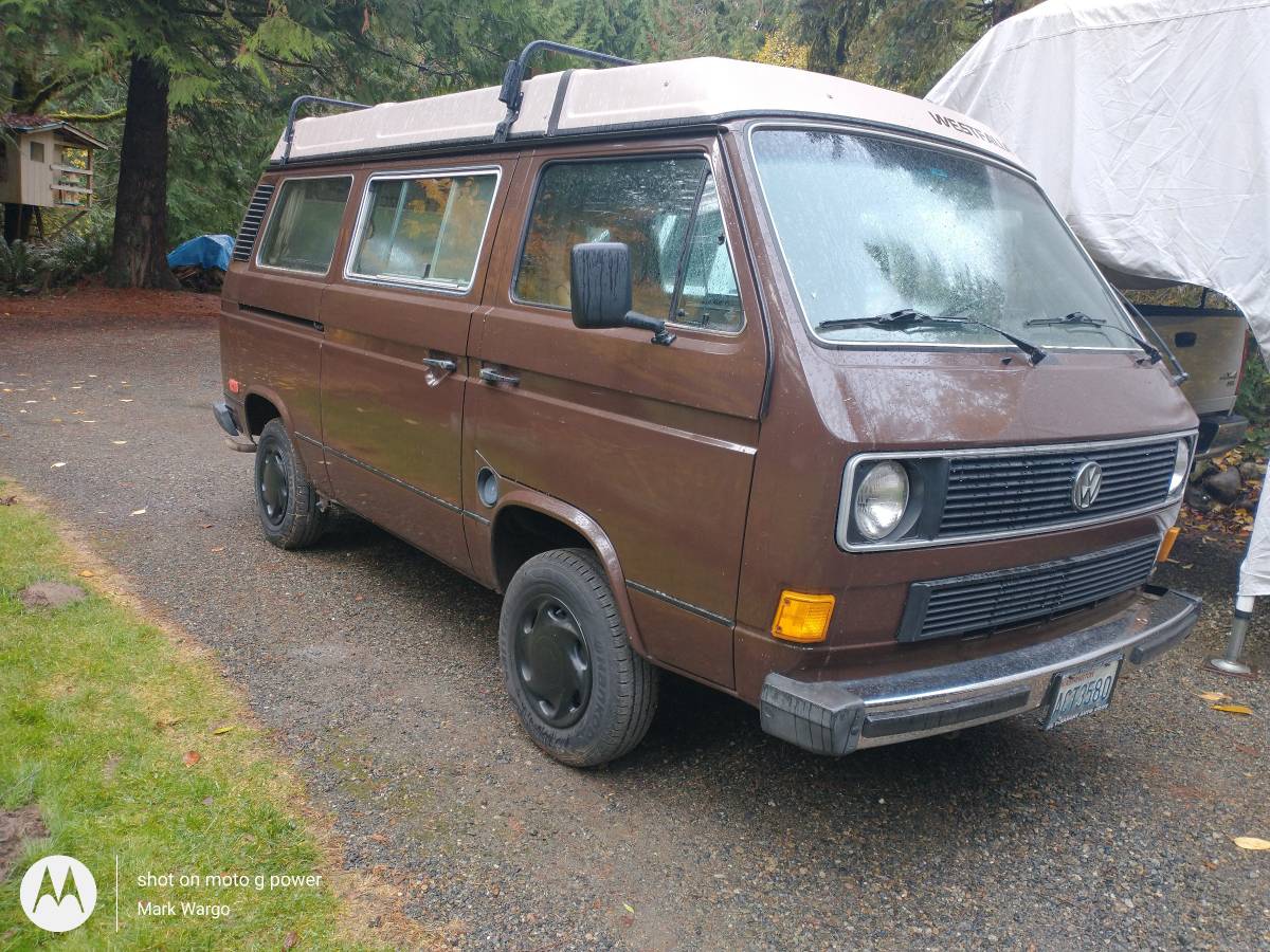 Volkswagen-Vanagon-camper-1985-8