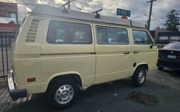 Volkswagen-Vanagon-westfalia-1980