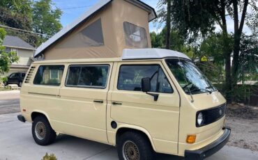 Volkswagen-Vanagon-westfalia-1981-2