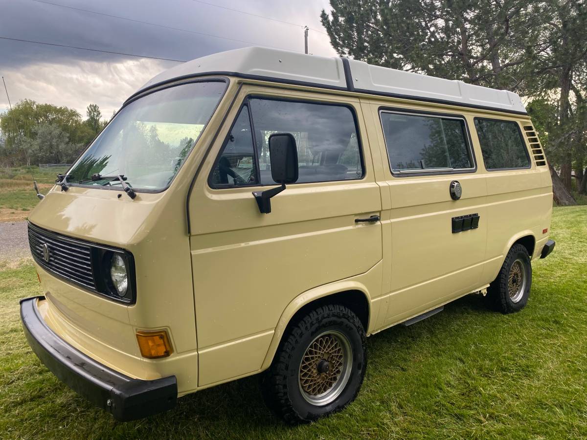 Volkswagen-Vanagon-westfalia-1981-5