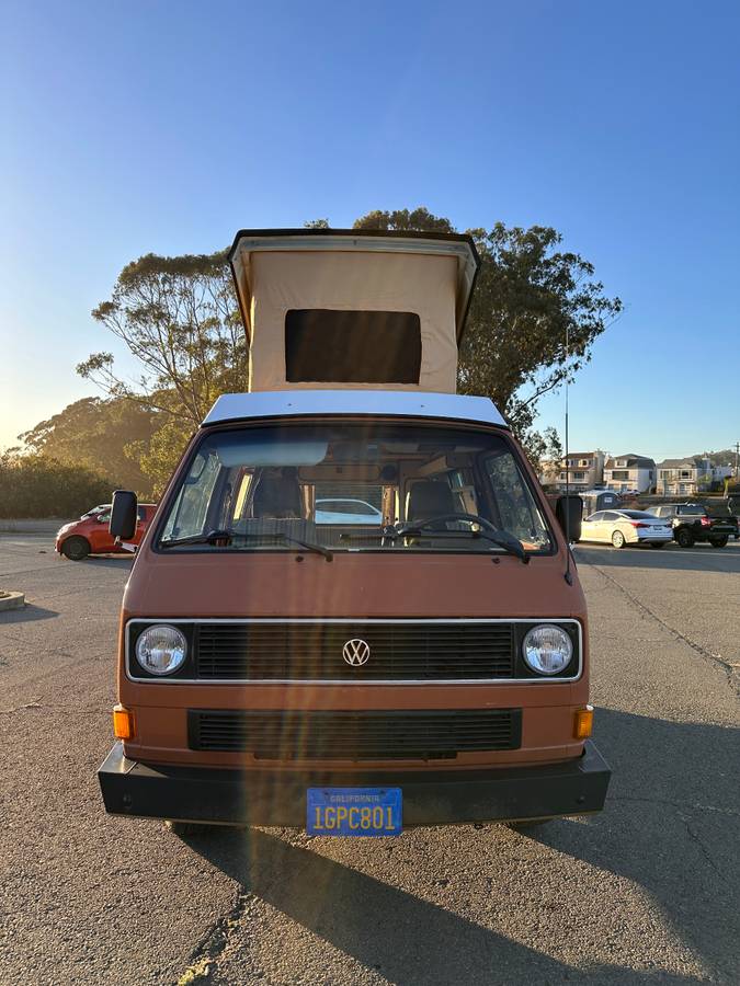 Volkswagen-Vanagon-westfalia-1982-5