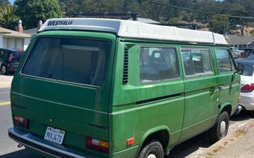 Volkswagen-Vanagon-westfalia-1984-2