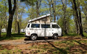 Volkswagen-Vanagon-westfalia-camper-1985