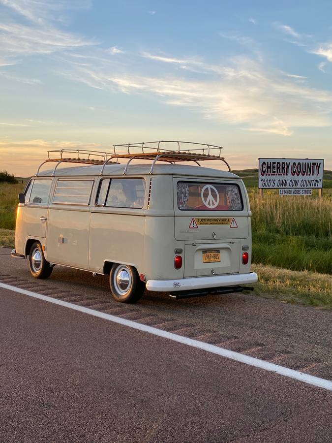 Volkswagen-Vw-bus-1969-8