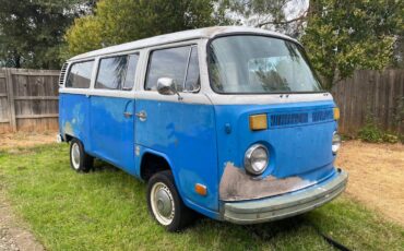 Volkswagen-Vw-bus-1973