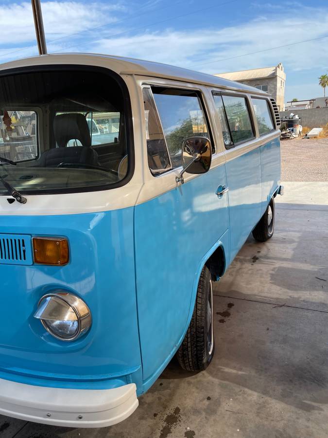 Volkswagen-Vw-van-1974-2