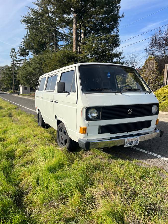 Volkswagen-Vw-vanagon-diesel-1983