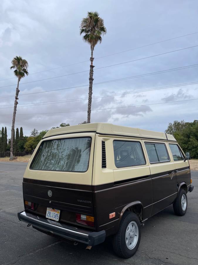 Volkswagen-Westfalia-1984-3