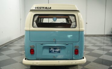 Volkswagen-Westfalia-Camper-1970-8