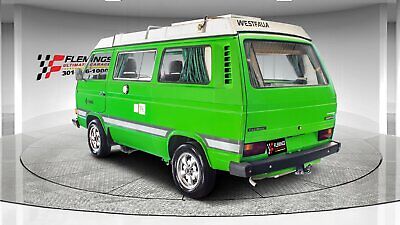 Volkswagen-Westfalia-Camper-Van-1980-3