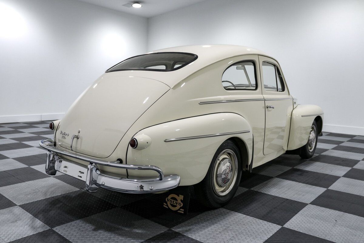 Volvo-PV444-Coupe-1958-6