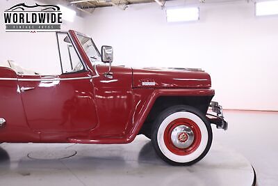 Willys-Jeepster-1948-11