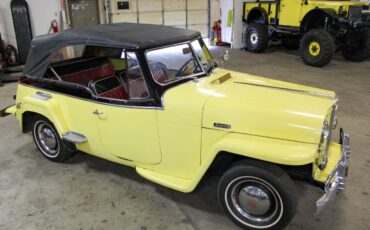 Willys-Jeepster-Coupe-1948-8