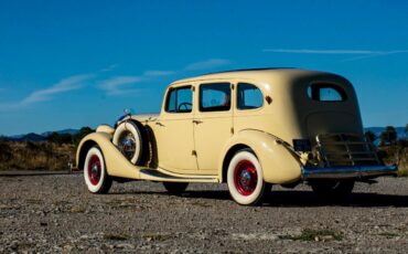 goodtimers-Packard-1405-Limousine-1936-15