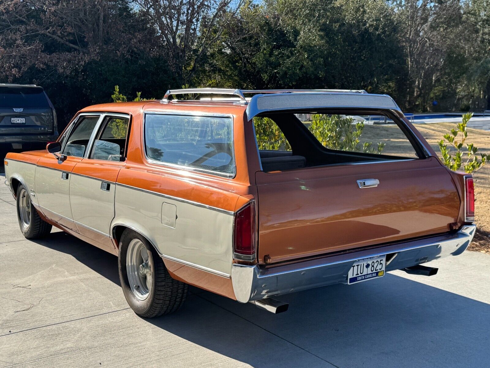 AMC-Other-Break-1970-BITTERSWEET-ORANGE-AND-FROST-WHITE-Tan-108335-2