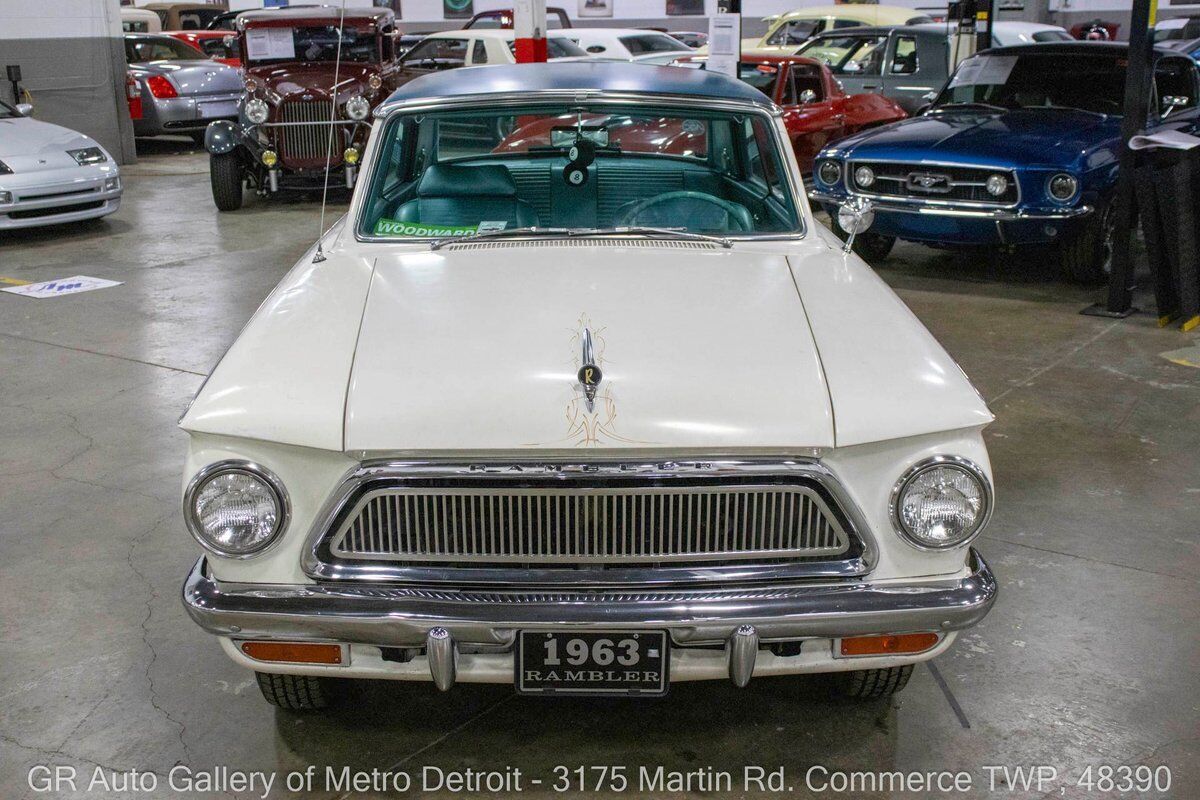 AMC-Rambler-1963-White-Blue-147166-10