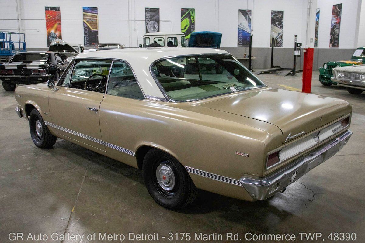 AMC-Rambler-1967-Gold-Tan-78457-3