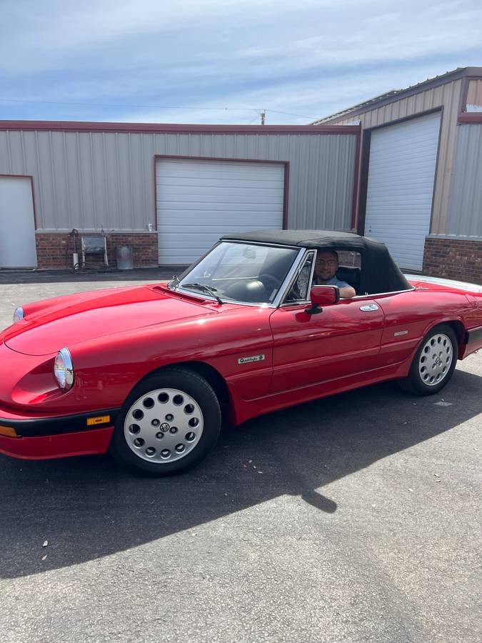 Alfa-romeo-Spider-1988-10