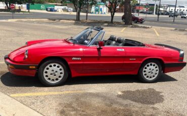 Alfa-romeo-Spider-1988-15