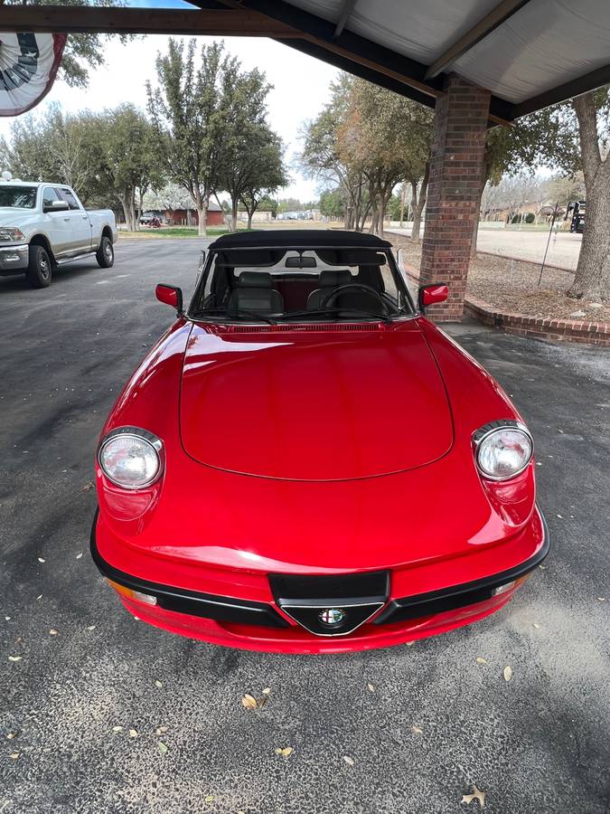 Alfa-romeo-Spider-1988-22