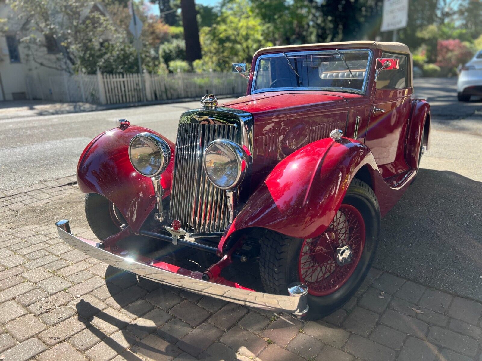 Aston-Martin-2-litre-Drophead-Coupe-Coupe-1937-19