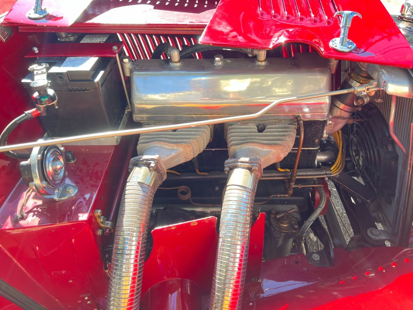 Aston-Martin-2-litre-Drophead-Coupe-Coupe-1937-24