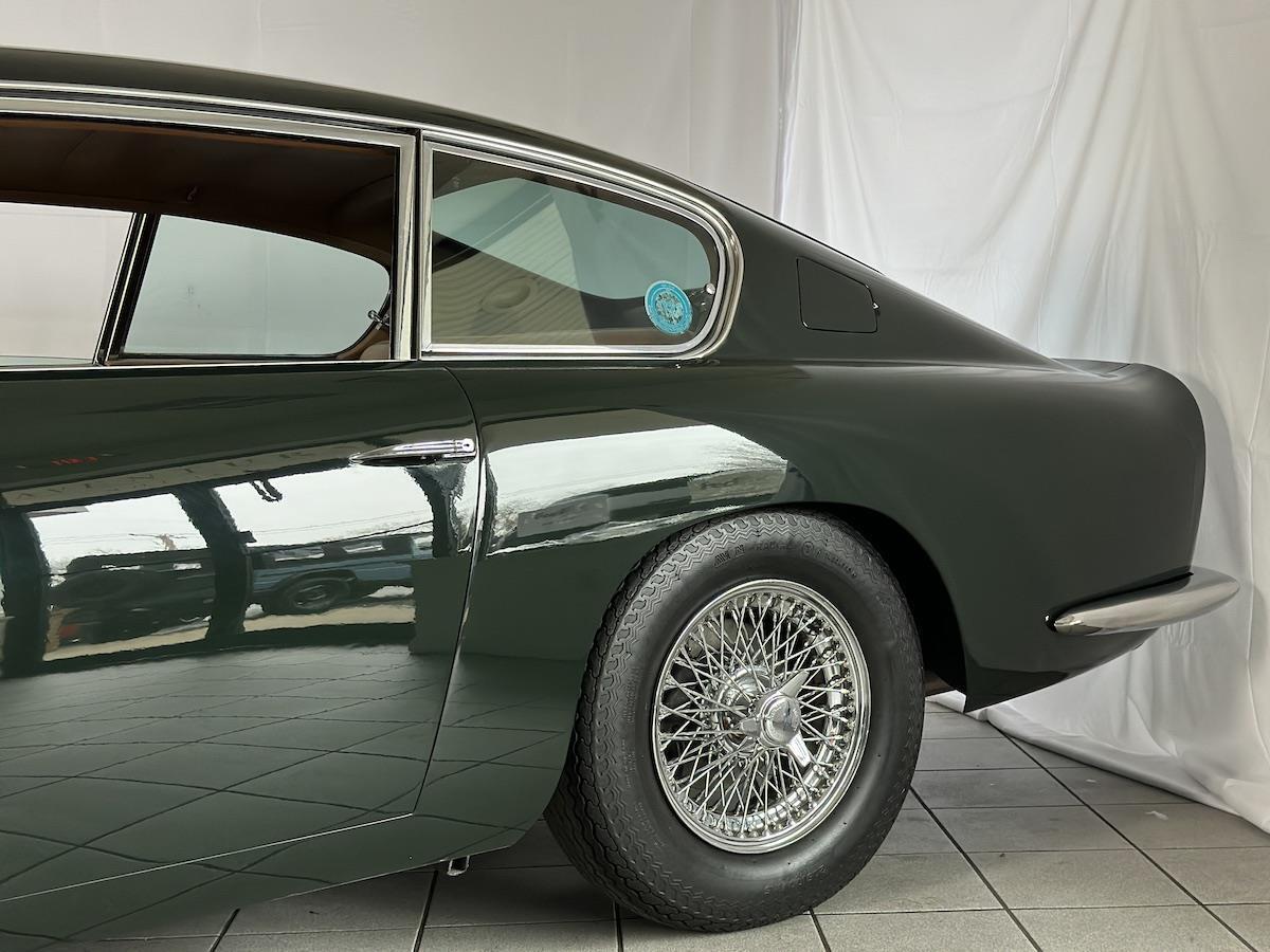 Aston-Martin-DB6-Coupe-1966-31