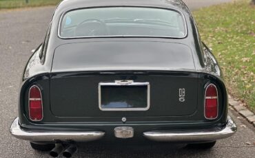 Aston-Martin-DB6-Coupe-1966-36