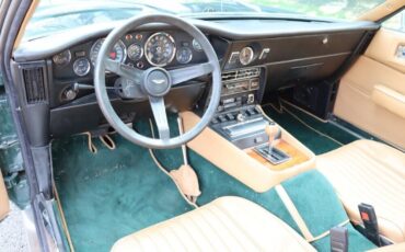 Aston-Martin-V8-Series-3-1976-Green-Other-Color-0-6