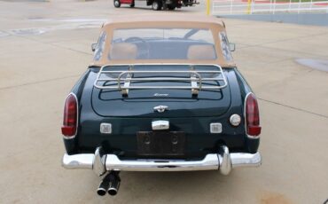 Austin-Healey-Sprite-1969-Green-Tan-12254-5