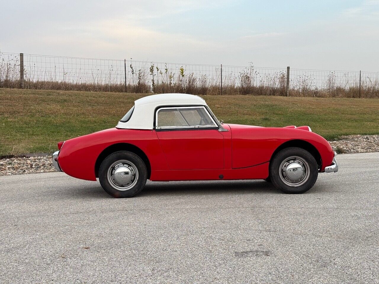 Austin-Healey-Sprite-Cabriolet-1962-Red-Black-89639-3