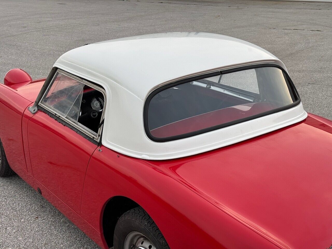 Austin-Healey-Sprite-Cabriolet-1962-Red-Black-89639-6