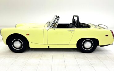 Austin-Healey-Sprite-Cabriolet-1969-Yellow-Black-88805-1