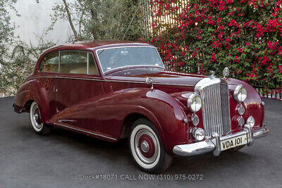 Bentley-Mark-VI-James-Young-1952-Red-Other-Color-0-2