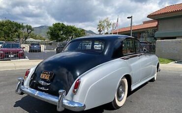 Bentley-S1-Berline-1959-Silver-Red-6743-10