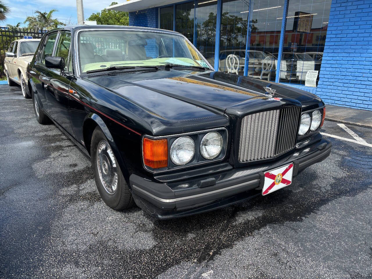 Bentley-Turbo-R-Berline-1990-Black-Cream-140644-1