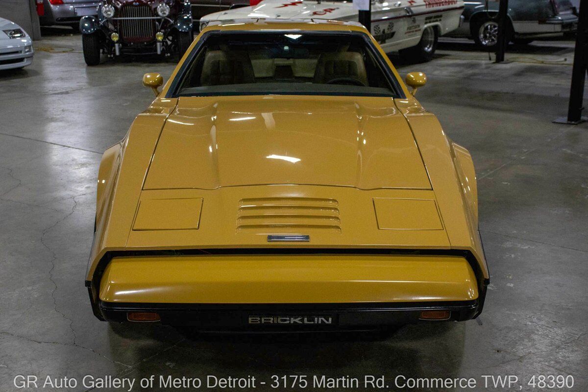 Bricklin-SV-1-1976-Tan-Tan-9056-10