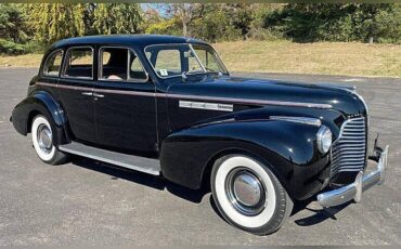 Buick-Century-1940-black-56327-22