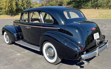 Buick-Century-1940-black-56327-3