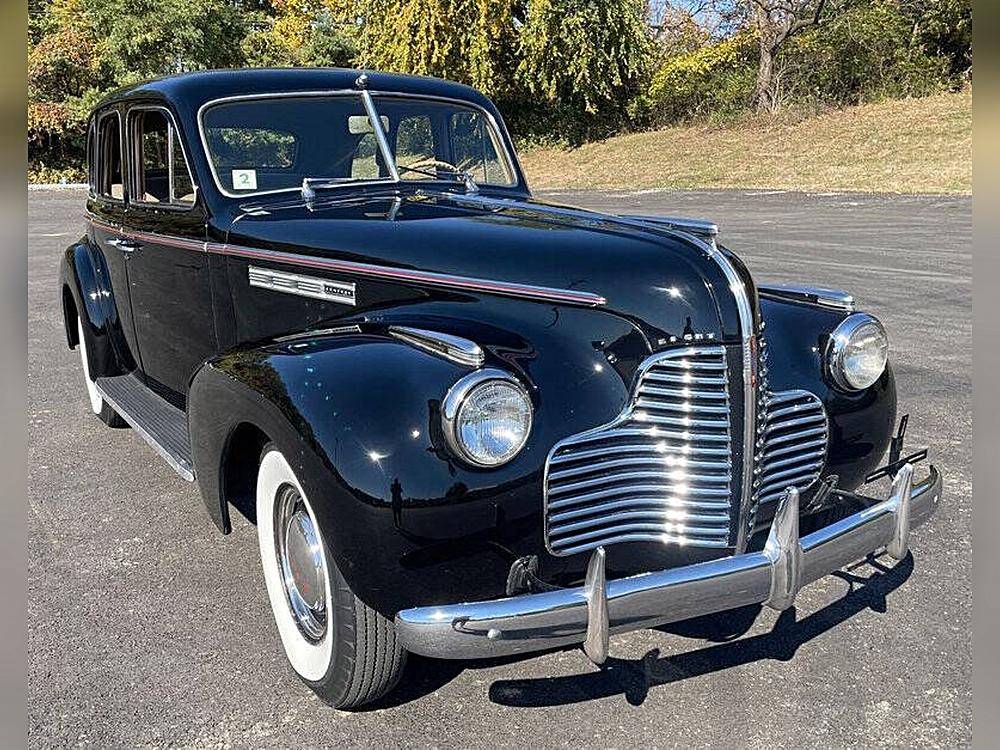 Buick-Century-1940-black-56327-8